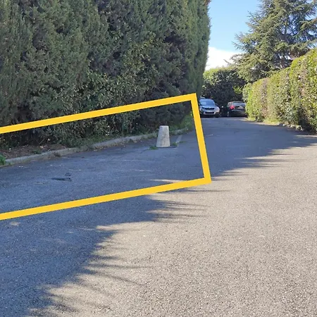 2 Pieces Vue Et Chateau Et Parking